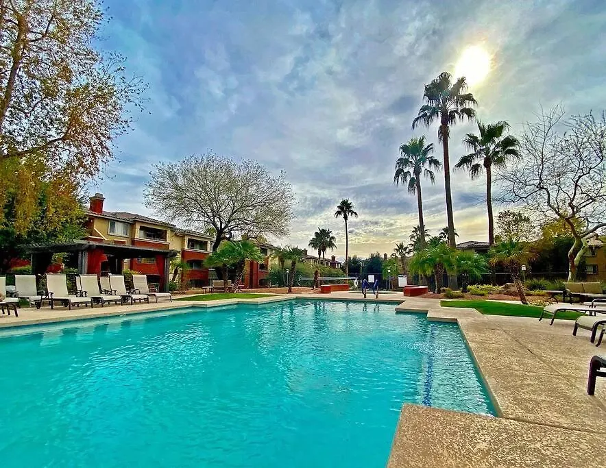 Апартаменты Comfy 2 Bed 2 Bath Phoenix Paradise With Pool And Gym США