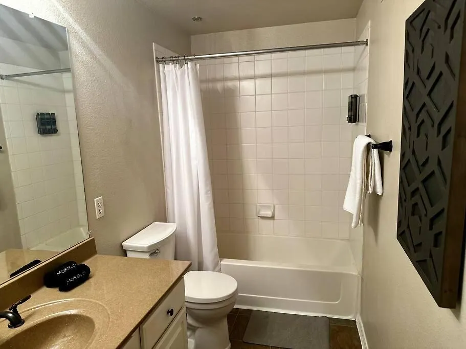 Comfy 2 Bed 2 Bath Phoenix Paradise With Pool And Gym Апартаменты