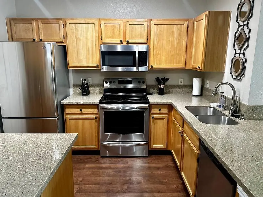 Апартаменты Comfy 2 Bed 2 Bath Phoenix Paradise With Pool And Gym